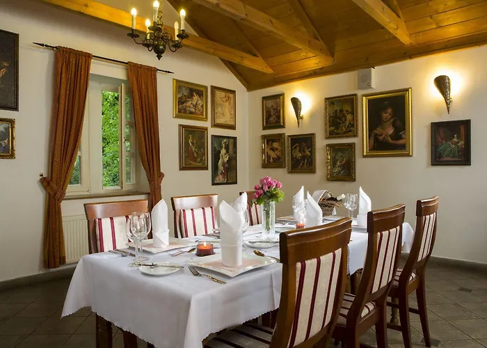 Libverda - Lesni Zatisi Maison d'hôtes 3*
