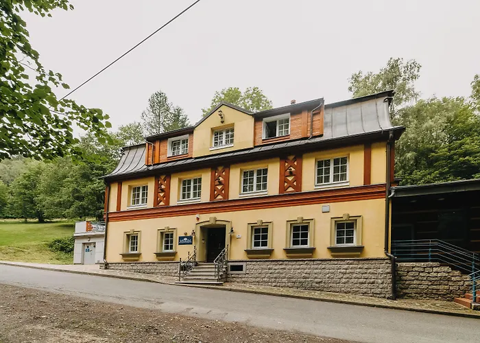 Libverda - Lesni Zatisi Maison d'hôtes